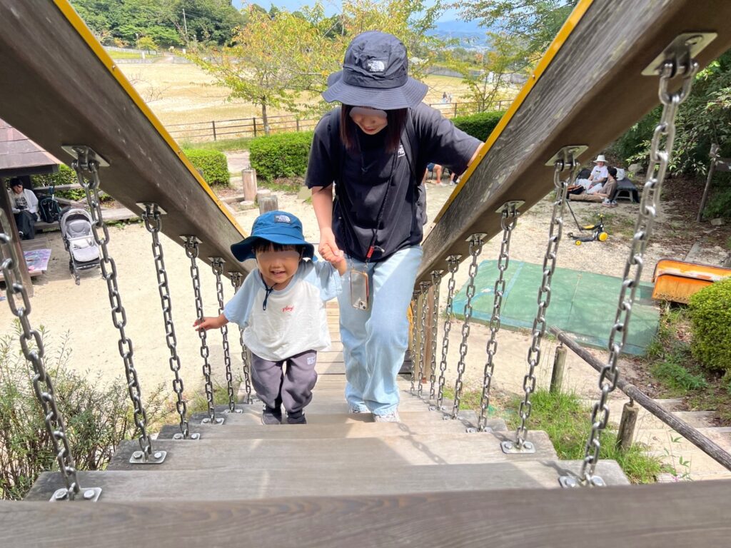 グラグラ橋